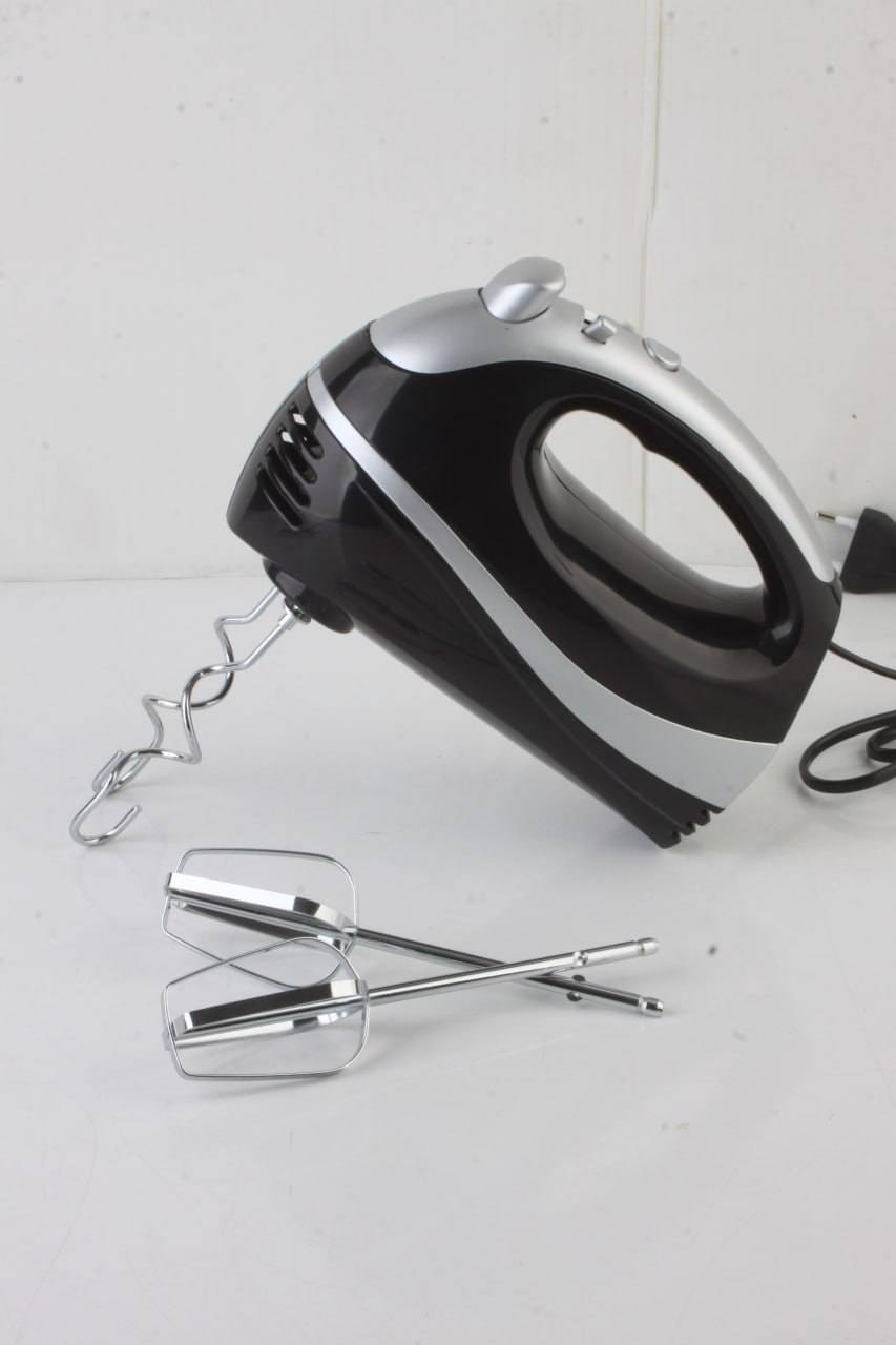 مضرب بيض جينويكس ب 4 اسلحة استانلس